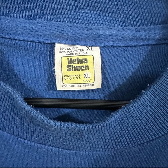 Batman Logo Blue T-Shirt - Picture 9 of 10